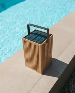 Lampe à poser solaire en bambou Okinawa rechargeable, dimmable IP54 H.31cm Newgarden