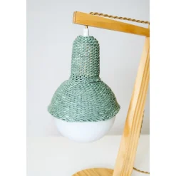 Lampe de bureau ou de chevet en bois avec abat-jour en laine