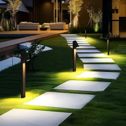 Lampe solaire de jardin à LED IP65 500 lm avec mât et capteur crépusculaire - 3000K