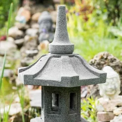 Lanterne japonaise pagode zen en pierre de lave 80 cm