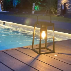 Lanterne solaire USB E27 40/200lm IP44 noir L.18 x l.18 x H.30 cm