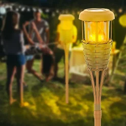 Lot de 4 lampes solaires d'extérieur avec flamme vacillante, décoration extérieure pour jardin Classe énergétique A