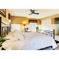 Modulo Low Profile Regular - un ventilateur pour plafond bas , DC 106 cm Noir pales abs noir Lumière Dimmable 10 à 20 m²