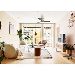 Modulo Low Profile Regular -un ventilateur pour plafond bas DC 132 cm Laiton pales fermées bois sombre sans Lumière 20 à 40 m²