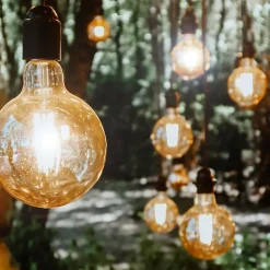 NETTLIFE Lot de 2 ampoules LED E27 vintage ampoules rétro G80 Edison à filament blanc chaud 2700K 4W économie d'énergie