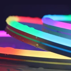 Néon Flexible Connecté LED RGBIC Tuya 24V 10M 60LED/m IP65 - SILAMP