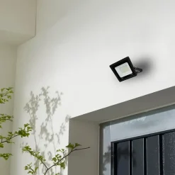 Pack de 5 Projecteurs LED Extérieur 20W IP65 Étanche 1900Lm 3000K Blanc Chaud Idéal pour Maison Garage Patio Terrasse e