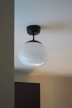 Plafonnier 1 lumière E27 40W IP20 blanc noir - Markslöjd - Rise