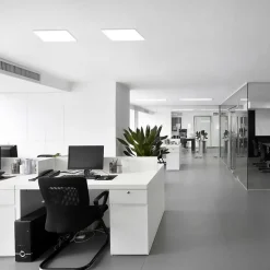 Plafonnier LED 'CARENTE' longueur de côté 45 cm, sans cadre, nombreuses fonctions, en métal et plastique, blanc, LED intégrées