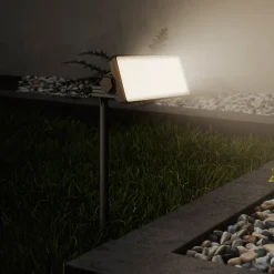 Projecteur à piquer Davern LED intégrée 2000lm IP65 GoodHome noir