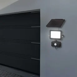 Projecteur d'extérieur solaire LED à detecteur de mouvement Tunnbrod noir IP44 600lm