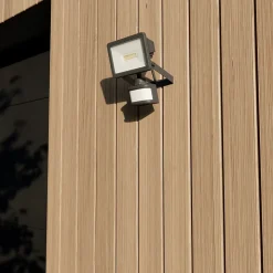 Projecteur LED extérieur détecteur de mouvement noir IP65 1150lm 10W GoodHome, Lucan