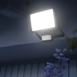 Projecteur LED extérieur détecteur de mouvement noir IP65 3600lm 30W GoodHome, Lucan
