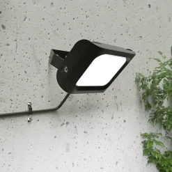 Projecteur LED extérieur noir 2000lm 20W IP65