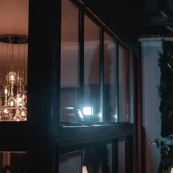 Projecteur solaire LED EZIlight Solar pro 2