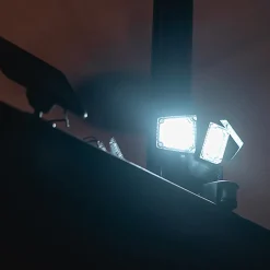 Projecteur solaire LED EZIlight Solar pro 3