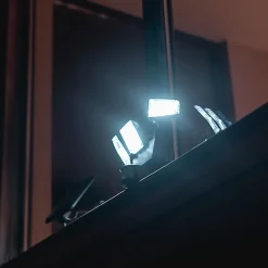 Projecteur solaire LED EZIlight Solar pro 3