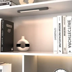 Reglette LED sous meuble sur batterie noir IP20 L.30 x l.4,1 cm