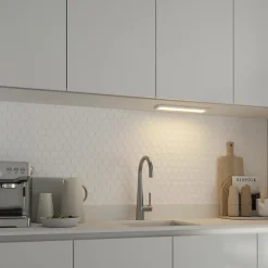 Réglette sous meuble Fidalgo LED intégrée variation de blancs IP20 410lm 4.5W L.36 x l.9 x H.1.1cm blanc Goodhome