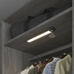 Réglette sous meuble Fiennes LED intégrée blanc neutre IP20 120lm 1.9W L.27xl.4,1xH.2cm noir GoodHome