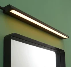 Réglette sous meuble Idonie LED intégrée blanc neutre IP20 dimmable 9W 760lm l.55,9xL.2,5xH.6,2cm métal et plastique noir GoodHome