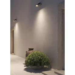 Sky Solar Sensor - Lampe solaire LED avec détecteur mouvement et de crépuscule, 8 W, 1 600 lm, 4000K, IP54 - Beneito Faure - Noir