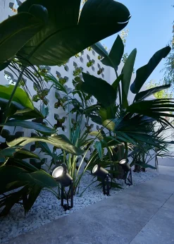 Spot à piquer LED GU10 Shelby 345lm IP54 noir GoodHome