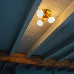 Spot de plafond doré avec verre opale 3 lumières orientables - Anouk