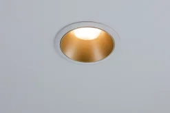 Spot encastrable Cole LED intégrée blanc chaud IP44 470lm Ø8cm doré finition blanche Paulmann
