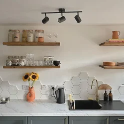 Spot moderne noir orientable 3 lumières - Jeana