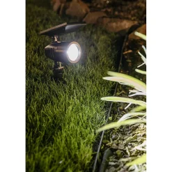 Spot solaire à piquer- Hauteur 35,2cm- 1 LED SMD blanche- 60 Lumens- Eclairage extérieur Jardin