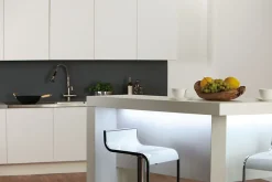 Strip LED intégré autocollant SimpLED Paulmann 25,5W 3100lm blanc mat blanc froid L.10m x H.0,3 x P.0,3cm