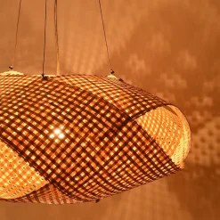 Suspension en rotin noir tressé à la main, design géométrique, style naturel boho, douille E27 pour salon ou salle à manger 61 cm