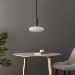 Suspension métal laiton et verre opale - Zinnia