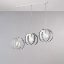 Suspension Tobias rosace rectangulaire, fer blanc et gris, diffuseurs laser, câble orientable, 3 lumières, style moderne