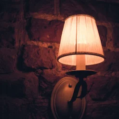 Xanlite - Ampoule à filament LED flamme coup de vent, culot E14, 4W cons. (40W eq.), lumière blanche chaud - RFV470FCO