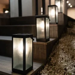 Xanlite - Lanterne Solaire Nomade 26cm IP44 - Verre ciselé & Métal - Noir - SOLARVC