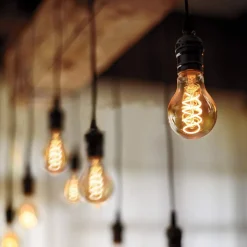 ZMH Pack De 3 Ampoules LED Vintage E27 A60 4w 2200k Lumière Ultra chaude Style Rétro Et Décoratif